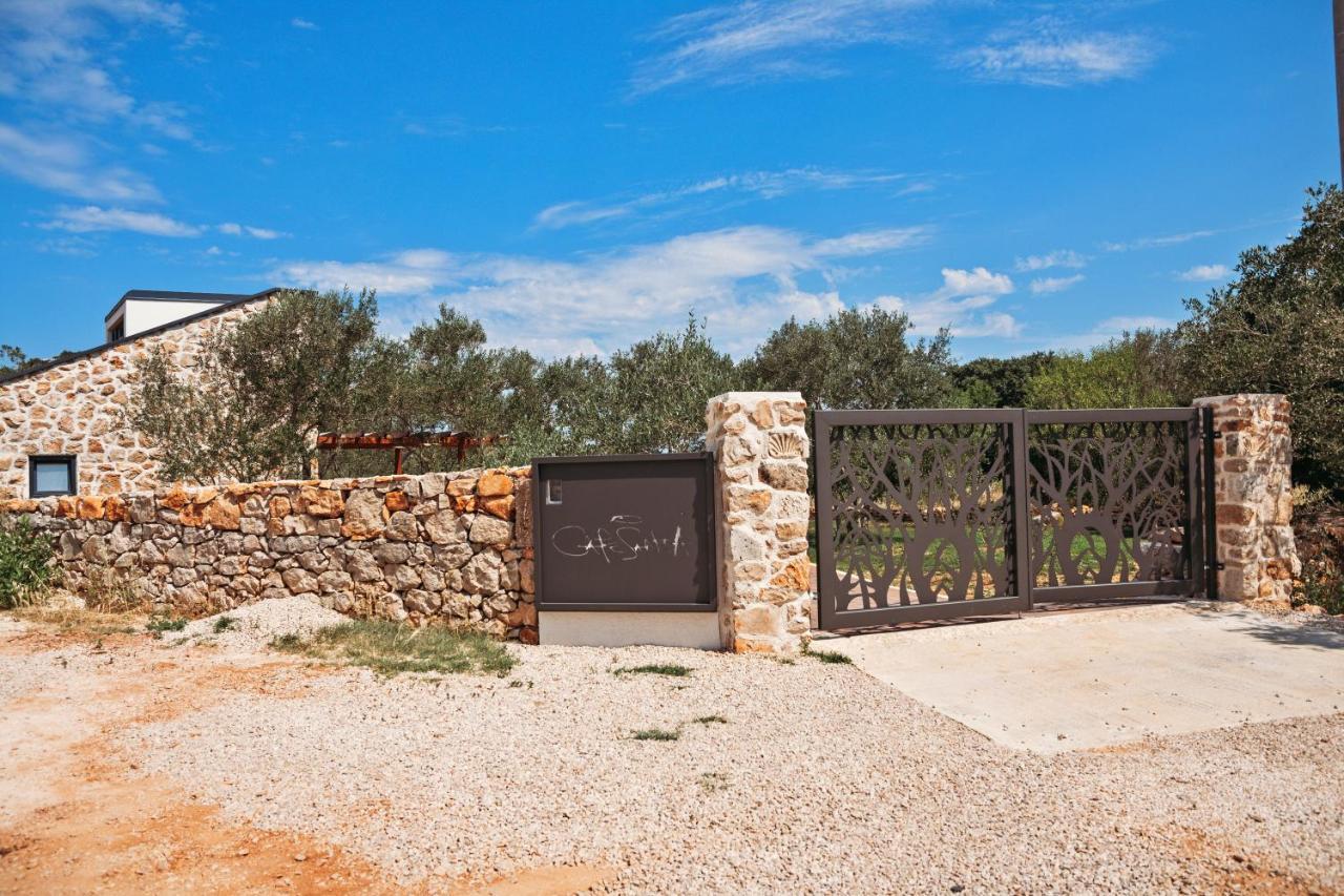 Capesanta Atraktivna Kamena Kucica Lukoran Exterior foto